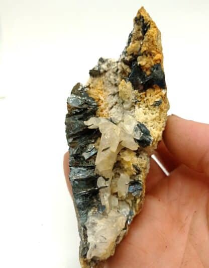 Hématite et Quartz, Les Rottes, Bourg-Saint-Maurice, Savoie.