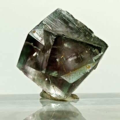 Fluorine (Fluorite) maclée, Mine Heights, Cumberland, Royaume-Uni.