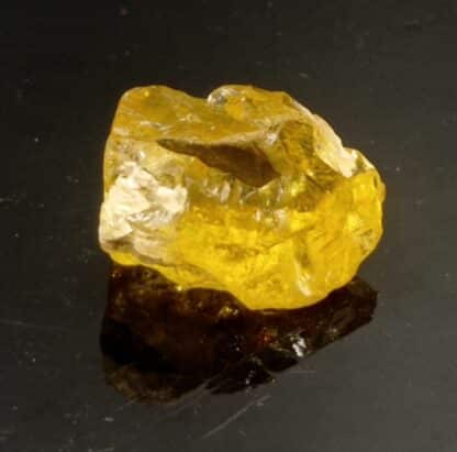 Fluorite (Fluorine) jaune, Puy-Saint-Gulmier, Puy-de-Dôme, Auvergne.