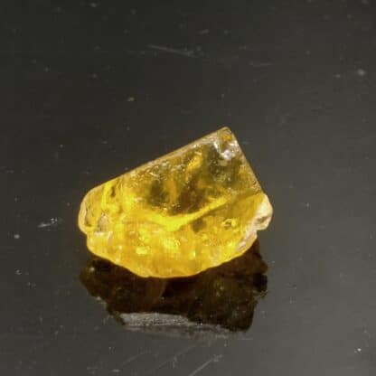 Fluorite (Fluorine) jaune, Puy-Saint-Gulmier, Puy-de-Dôme, Auvergne.