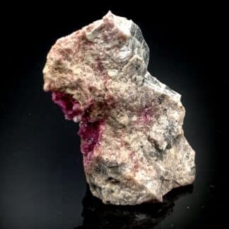 Dolomite sur Cobaltocalcite, Musonoï, Katanga, Congo (RDC).