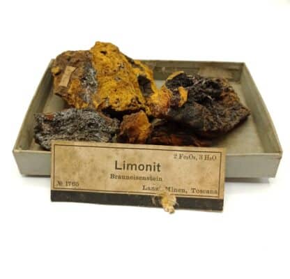 Limonite, Mine des Lanzi, Toscane, Italie.