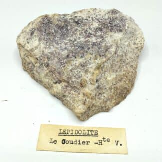 Lépidolite, Le Coudier, Ambazac, Haute-Vienne, Limousin.