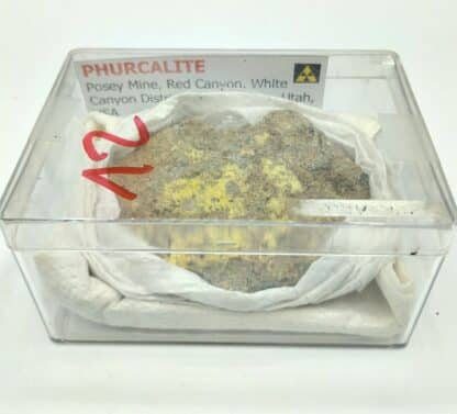 Phurcalite, Mine Posey, Red Canyon, Utah, USA.