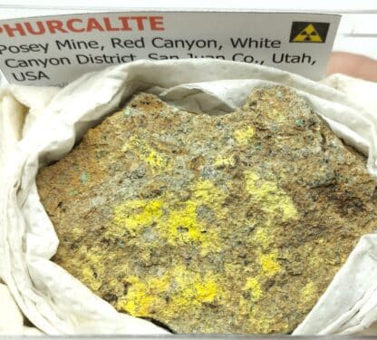 Phurcalite, Mine Posey, Red Canyon, Utah, USA.