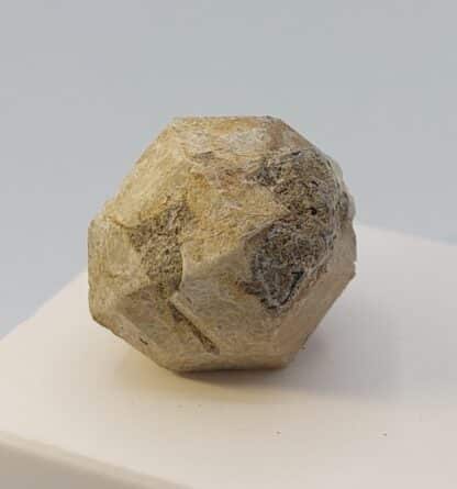 Leucite, Roccamonfina, Caserte, Campanie, Italie.