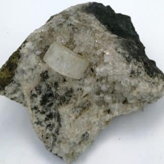 Datholite (Datolite), Bergen Hill, New Jersey, USA.