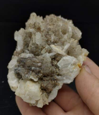 Cérusite, Baryte et Quartz, Mine des Farges, Ussel, Corrèze.