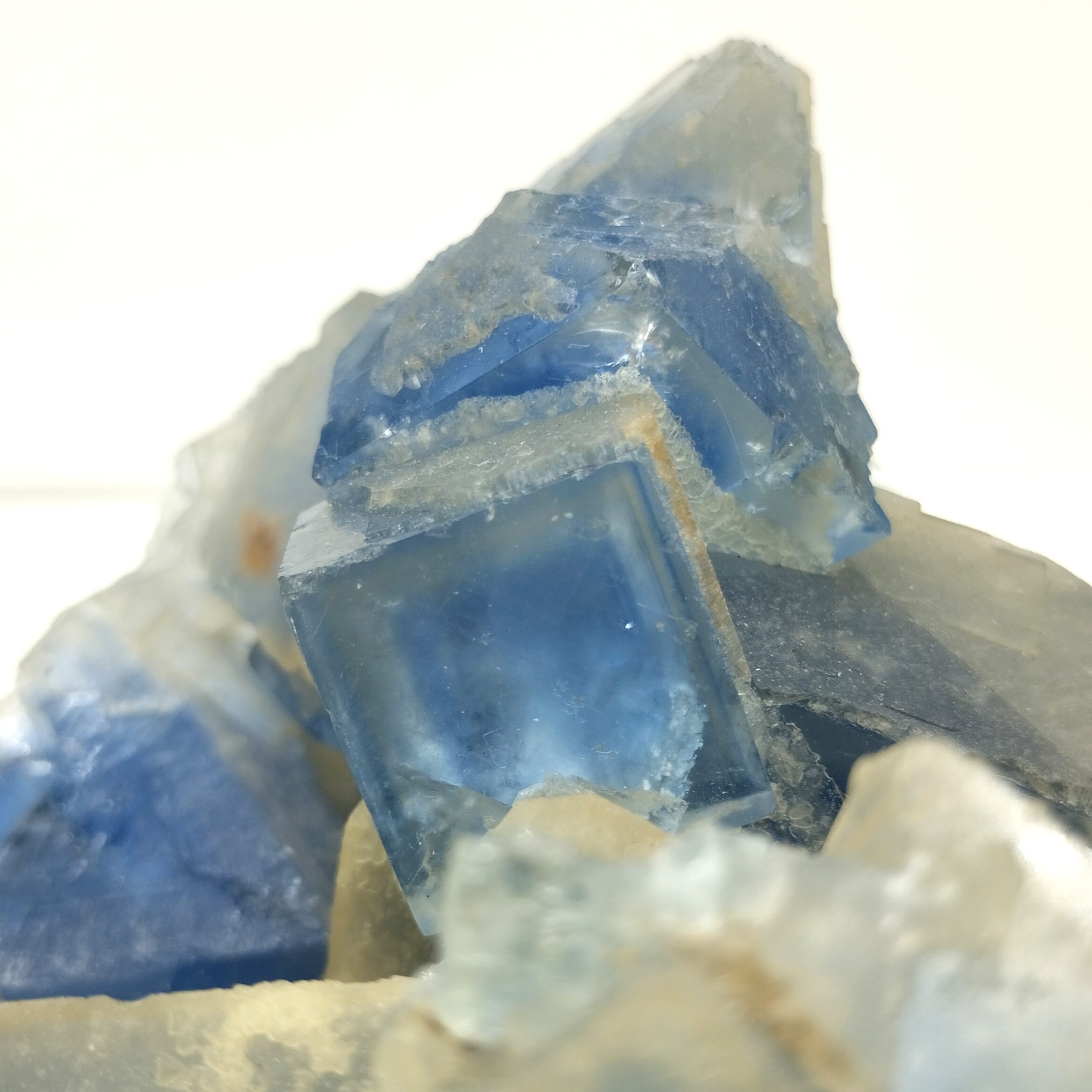 Fluorite (Fluorine), Le Beix, Puy-de-Dôme, Auvergne.