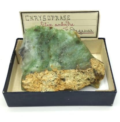 Chrysoprase, Madagascar.