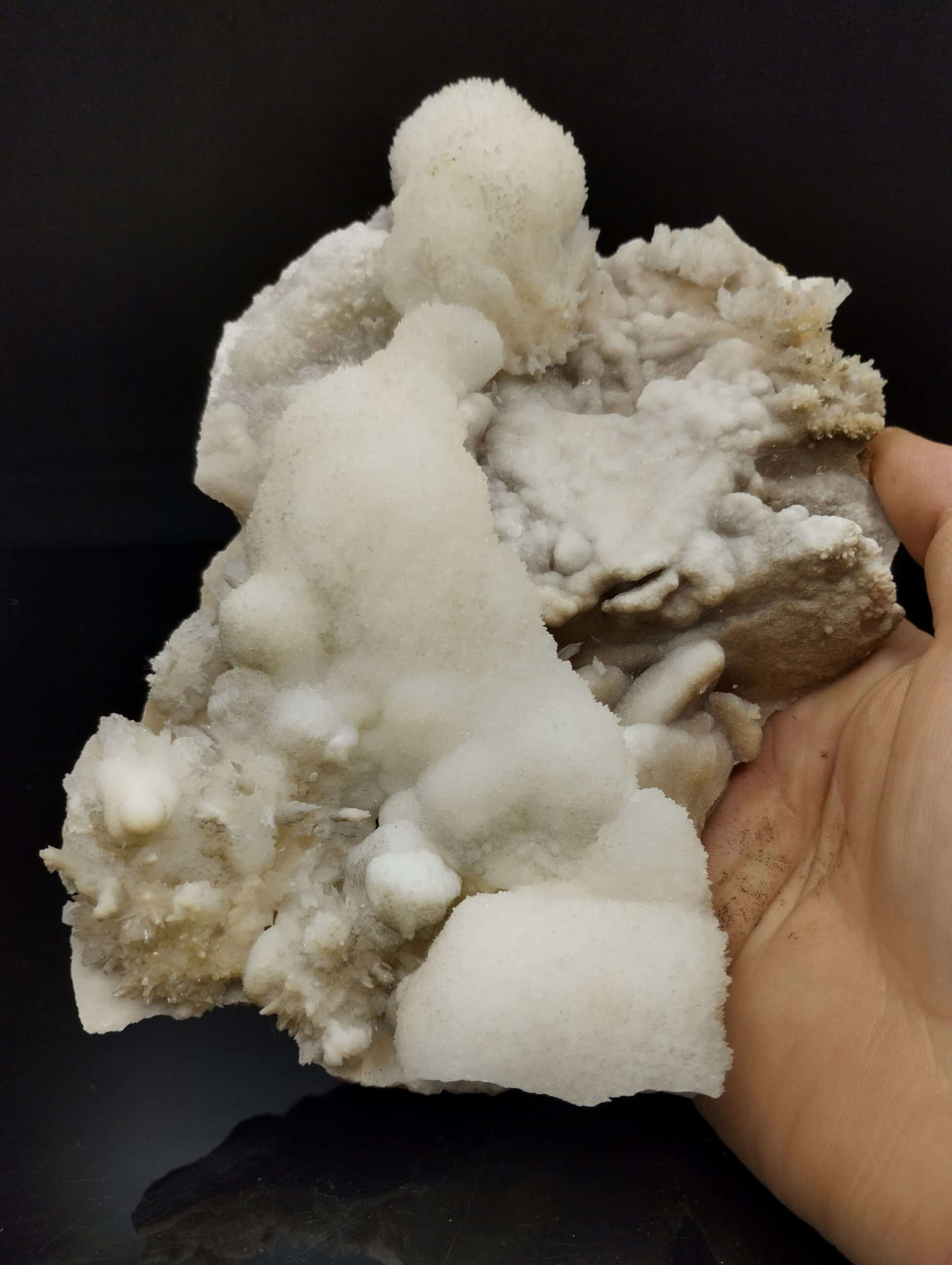 Aragonite, Salsigne, Aude.