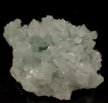 Apophyllite sur Prehnite, Poona, Inde.