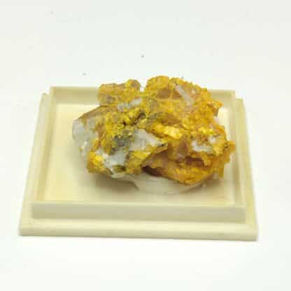 Orpiment, Luceram, Alpes-Maritimes.