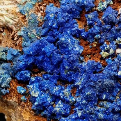 Tétraédrite pseudo en Azurite, et Dolomite, Usclas du Bosc, Loiras, Hérault.