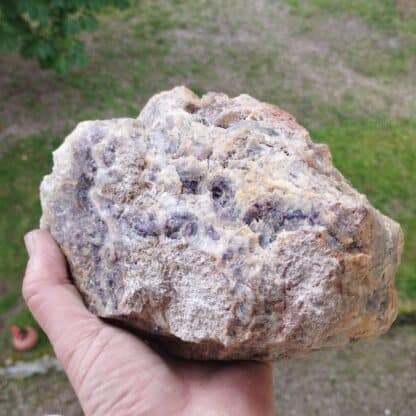 Baryte sur Calcédoine, Voltennes, Saône-et-Loire, Morvan.