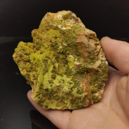 Crocoïte et Pyromorphite, Filon du Cantonnier, Nontron, Dordogne.