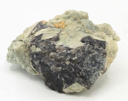 Apatite, Mas-Barbu, Bessines-sur-Gartempe, Haute-Vienne. 