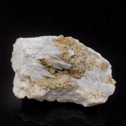 Baryte et Quartz, Tunnel des Chavants, Les Houches, Haute-Savoie.