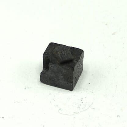 Cube de Thorianite, Behara, Madagascar.