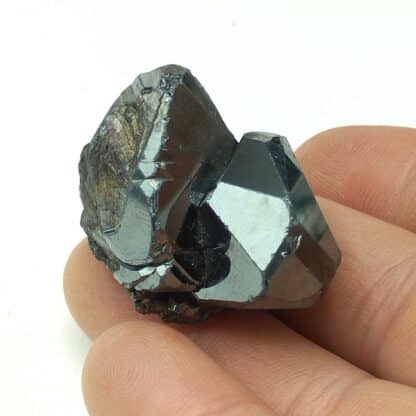 Hématite cuboïde, Morro Redondo, Brésil.