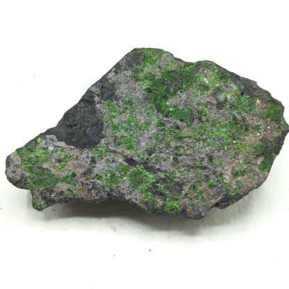 Uvarovite (Grenat), Western Foothills, Californie, USA (États-Unis).