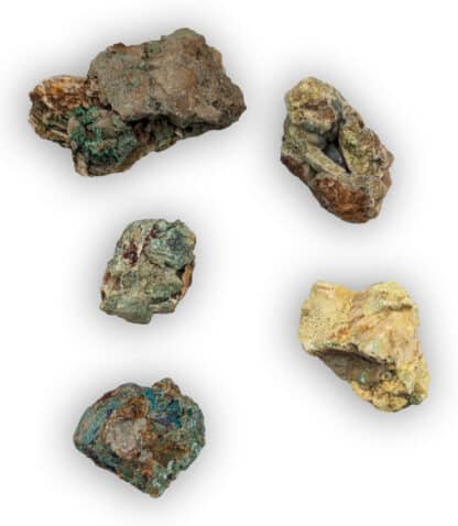 Lot de Smithsonite, Bindheimite, Rosasite, Bournonite et Malachite, La Sanguinède, Montdardier, Gard.