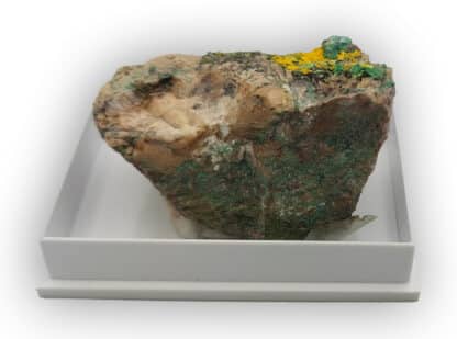 Tyuyamunite et Malachite, Mashamba West, Kolwezi, Katanga, Congo (RDC).