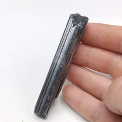 Stibine, mine d'Ichinokawa, Japon.