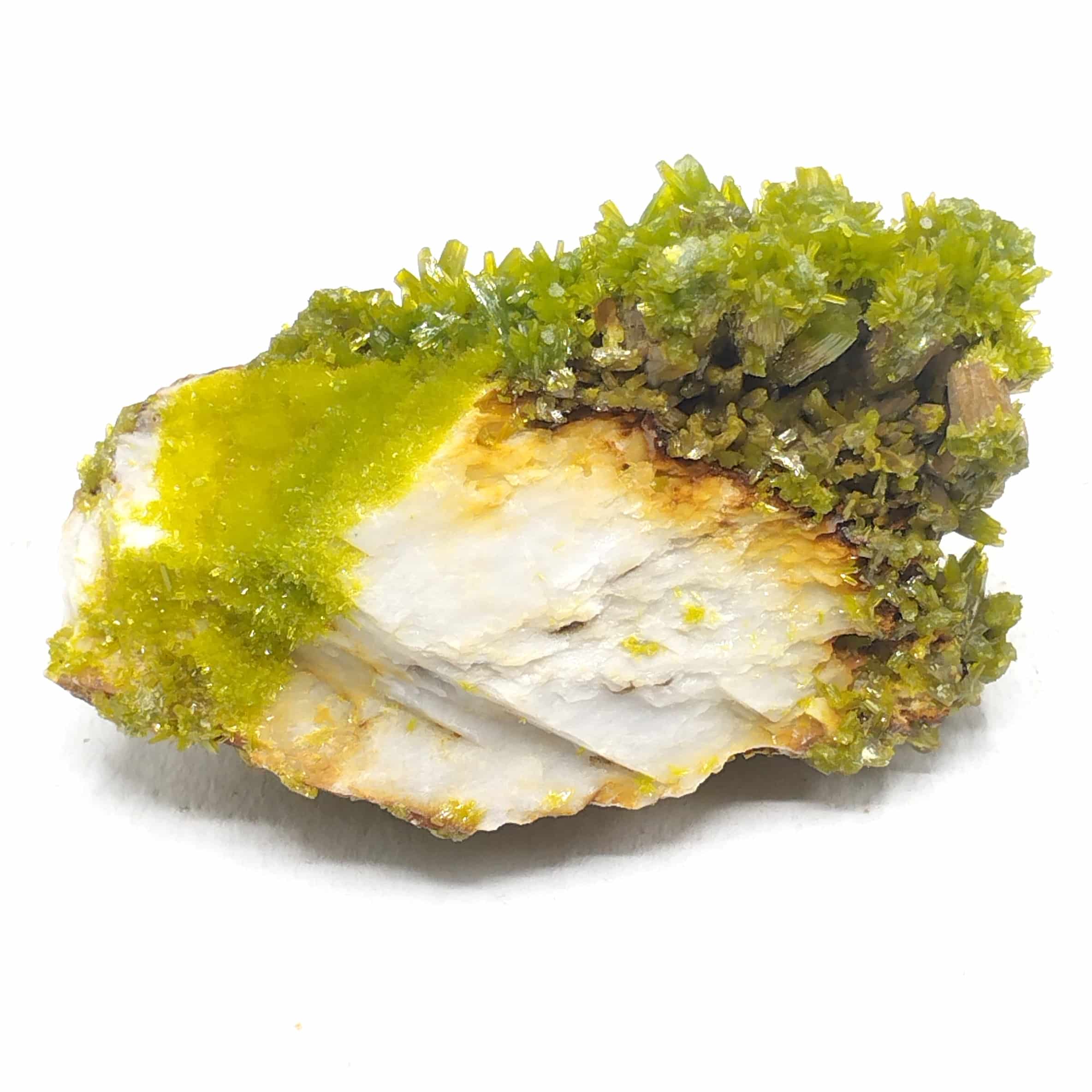 Pyromorphite, Les Farges, Ussel, Corrèze, Limousin.