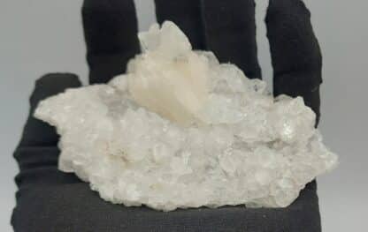 Stilbite et Apophyllite, Jalgaon, Inde.