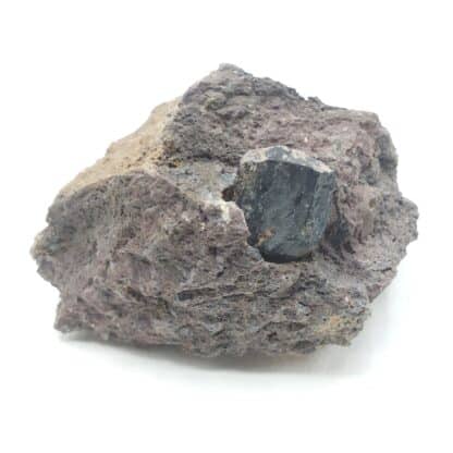 Hornblende basaltique, Puy de Corent, Puy-de-Dôme, Auvergne.