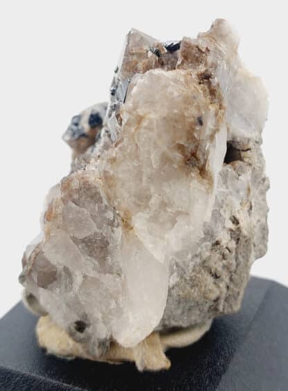 Anatase et Quartz, Manderanertal, Uri, Suisse.