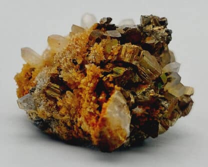 Pyrite, Chalcopyrite et Quartz, Cavnic, Roumanie.