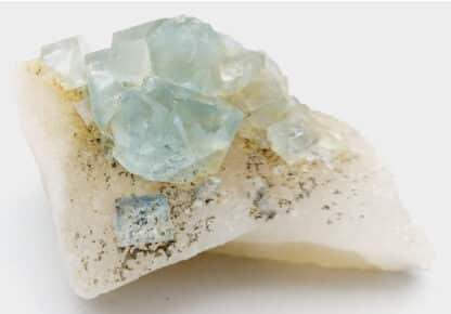 Fluorite et Quartz, Le Barlet, Marsanges, Haute-Loire.