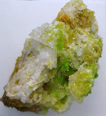 Pyromorphite, Les Farges, Ussel, Corrèze.