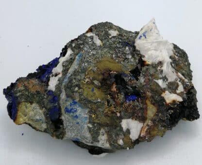 Azurite, tétraédrite, chalcopyrite, le Mas Dieu, Gard.