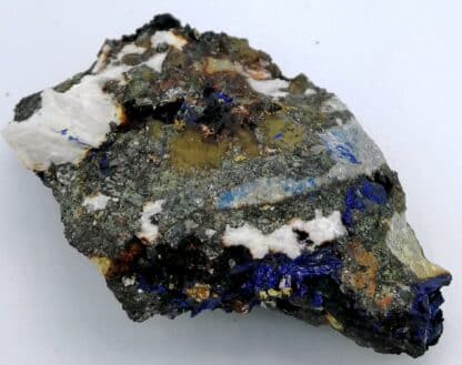 Azurite, tétraédrite, chalcopyrite, le Mas Dieu, Gard.