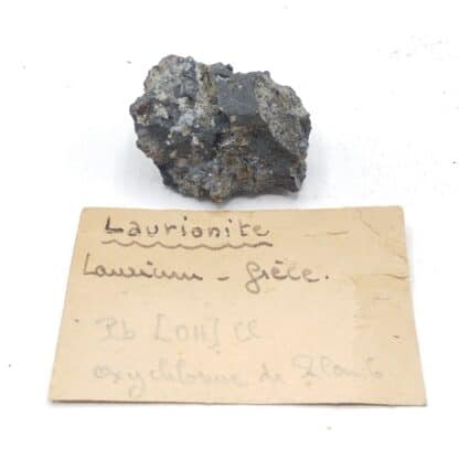 Laurianite, Mines du Laurion, Grèce.