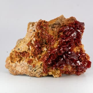 Vanadinite, Mibladen, Maroc.