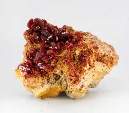 Vanadinite, Mibladen, Maroc.