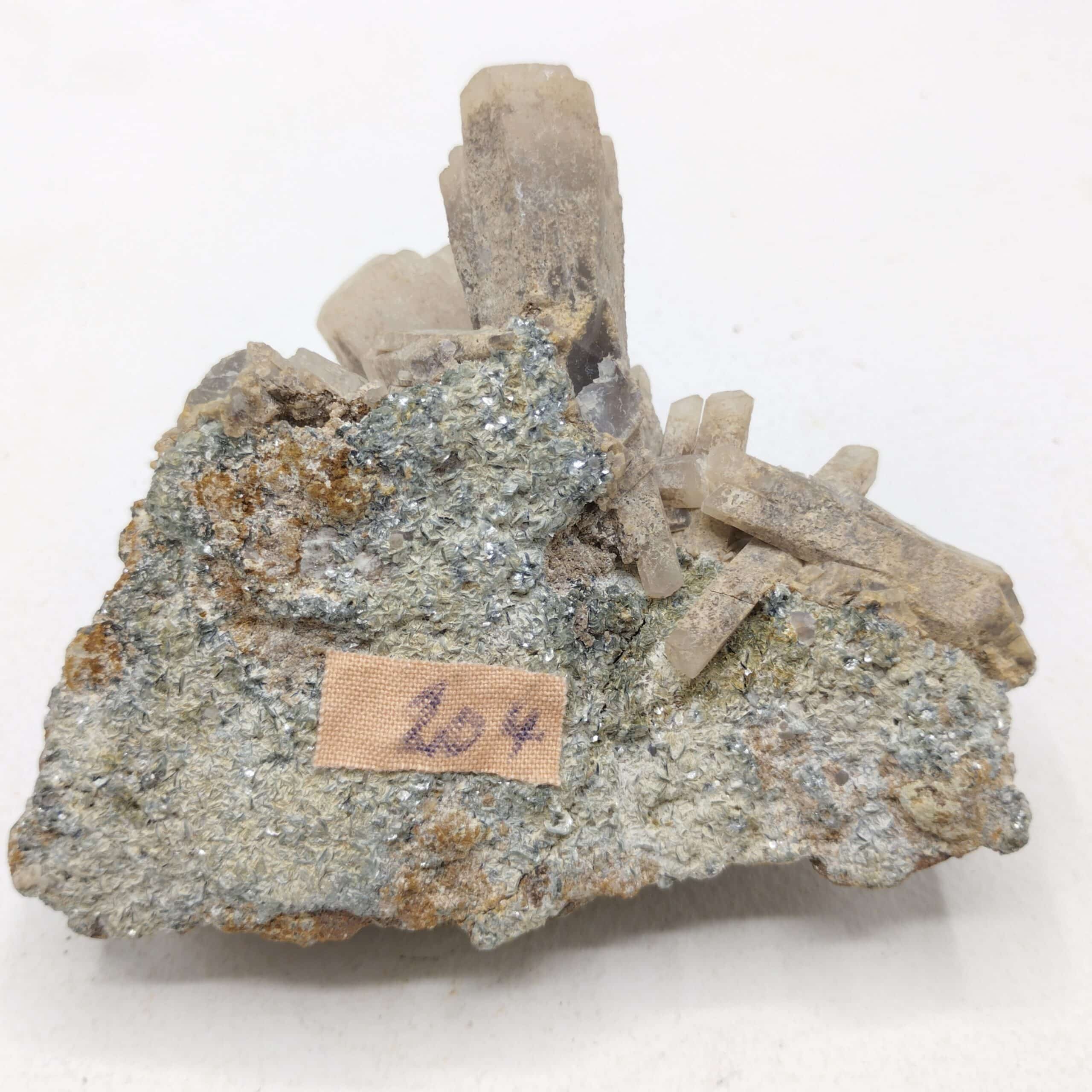 Calcite & Muscovite, Göschenen, Uri, Suisse.