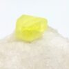 Soufre natif et Aragonite, Caltanissetta, Sicile, Italie.