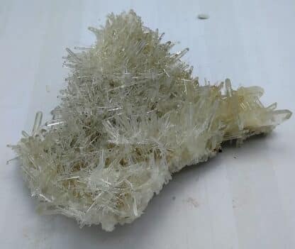 Quartz aciculaire, Allevard, Isère.