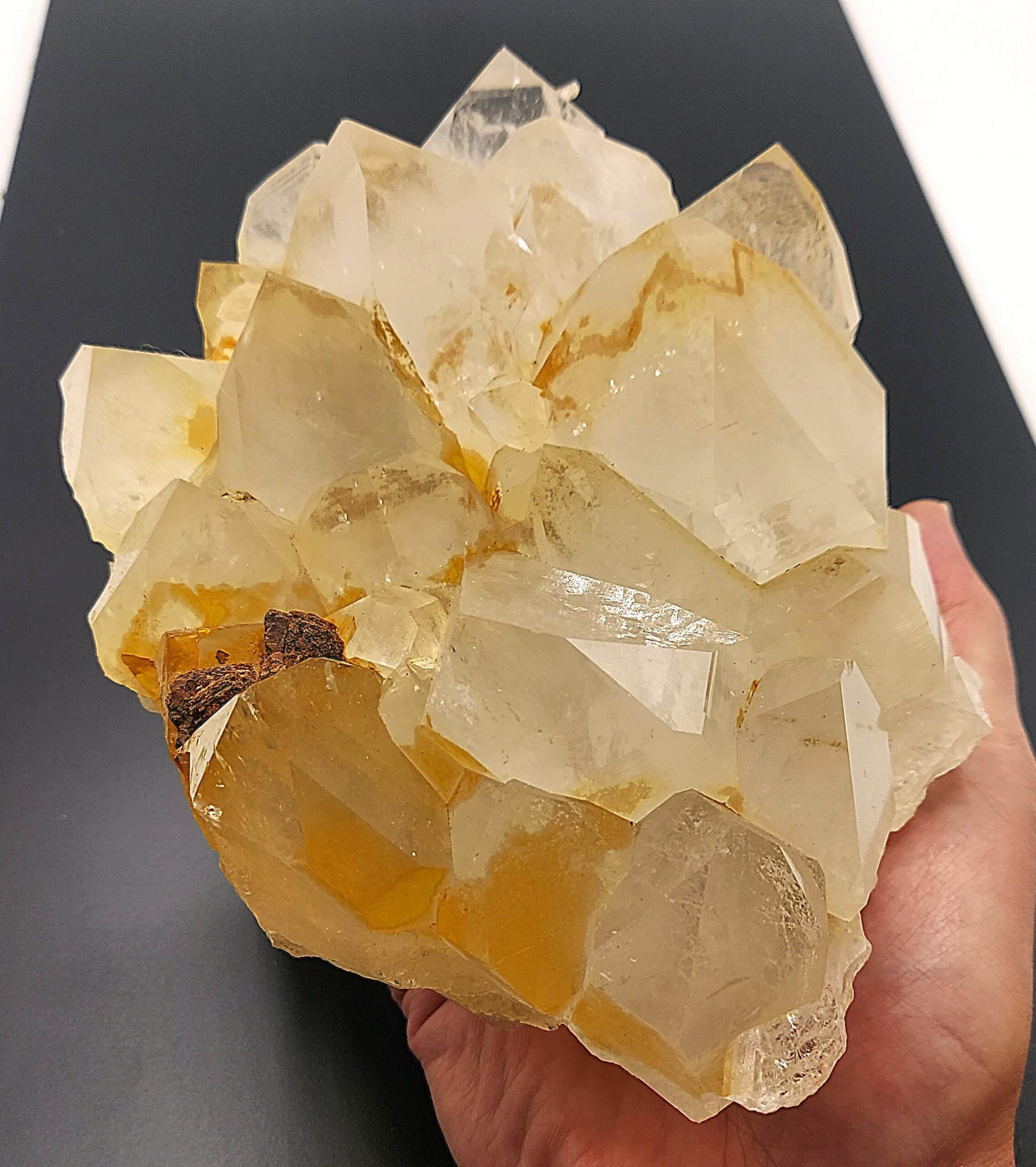 Quartz et Sidérite, Carrière de la Contamine, Moutiers, Tarentaise, Savoie.