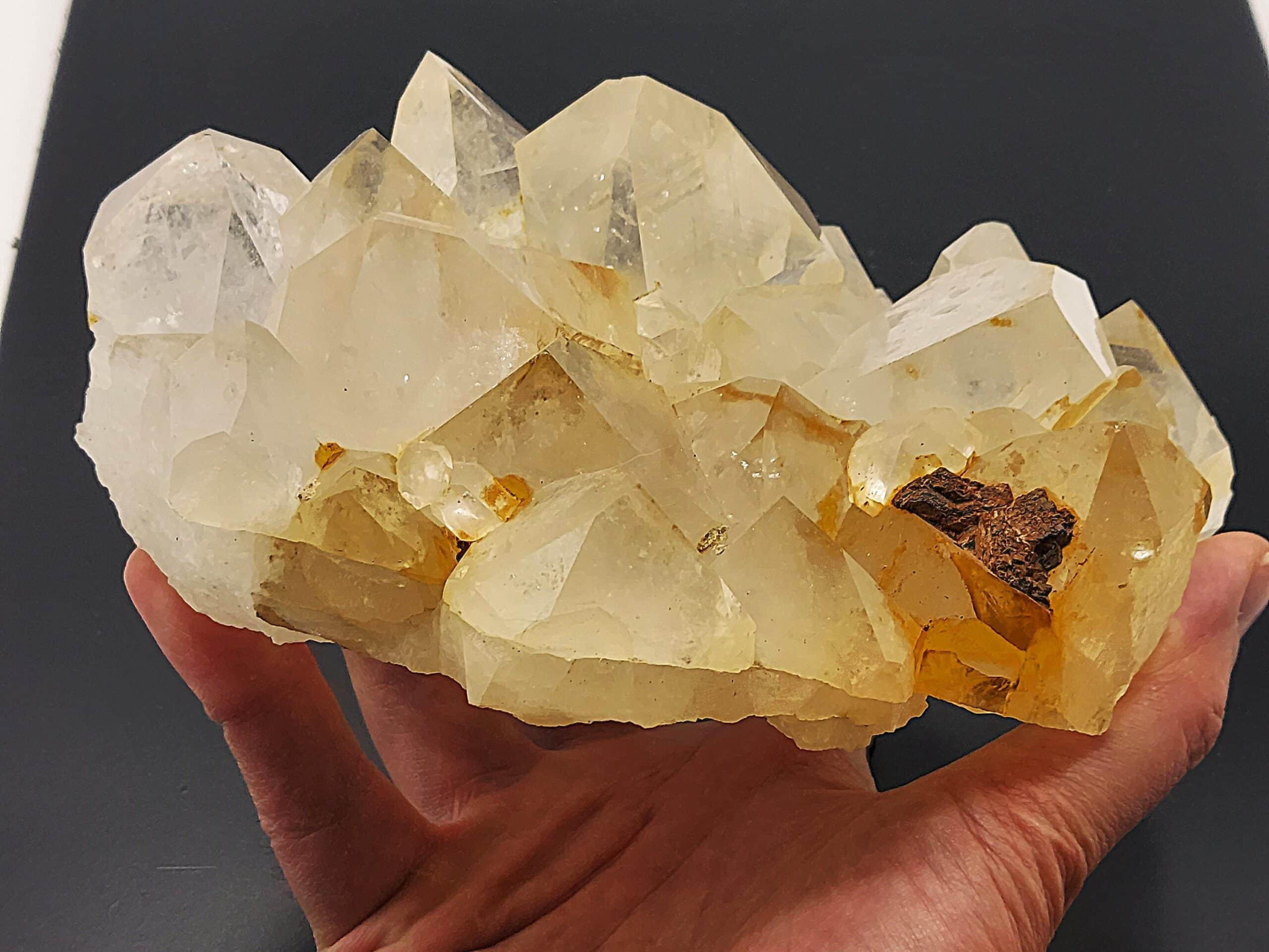 Quartz et Sidérite, Carrière de la Contamine, Moutiers, Tarentaise, Savoie.