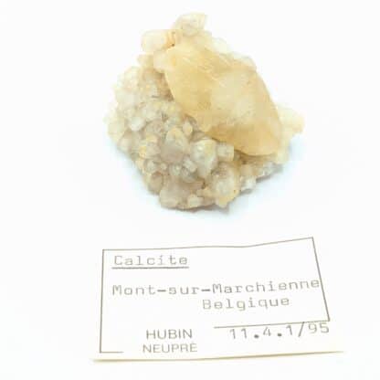 Calcite (macle), Pont à Nôle, Mont-sur-Marchienne, Belgique.
