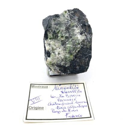 Wavellite (var. Minyulite), La Floquerie, Pannecé, Loire-Atlantique.