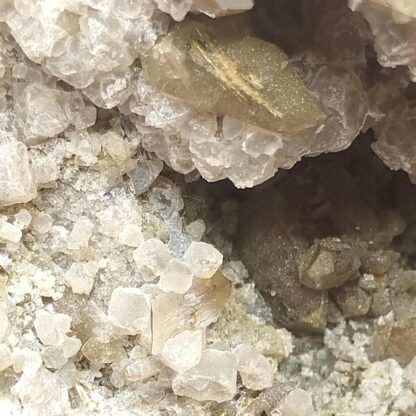 Anatase, Brookite & Rutile, Le Clot, Saint-Christophe-en-Oisans, Isère.