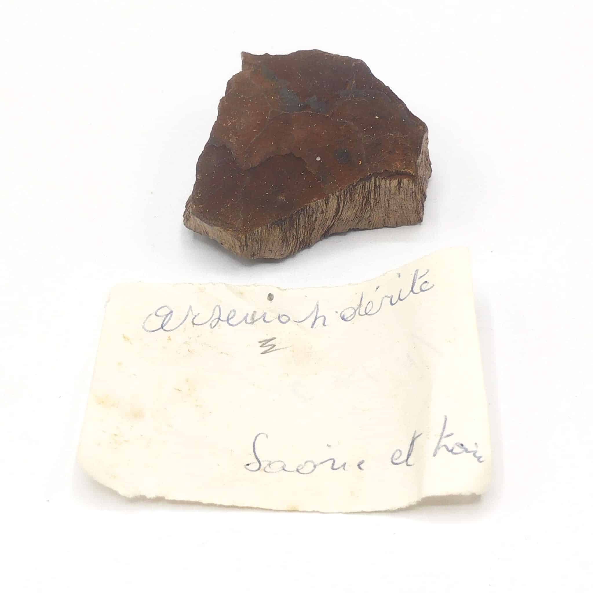 Arséniosidérite, mine de Romanèche-Thorins, Saône-et-Loire.