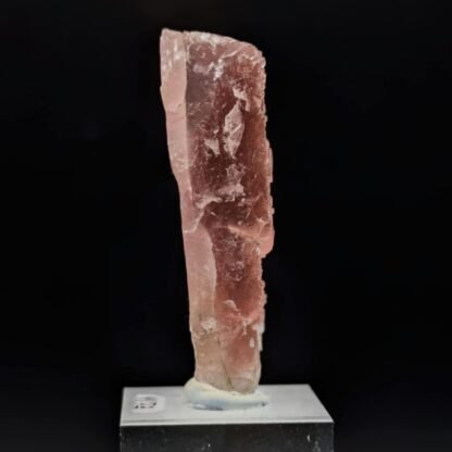 Fluorite rose, Les Courtes, Mont Blanc, Haute-Savoie.